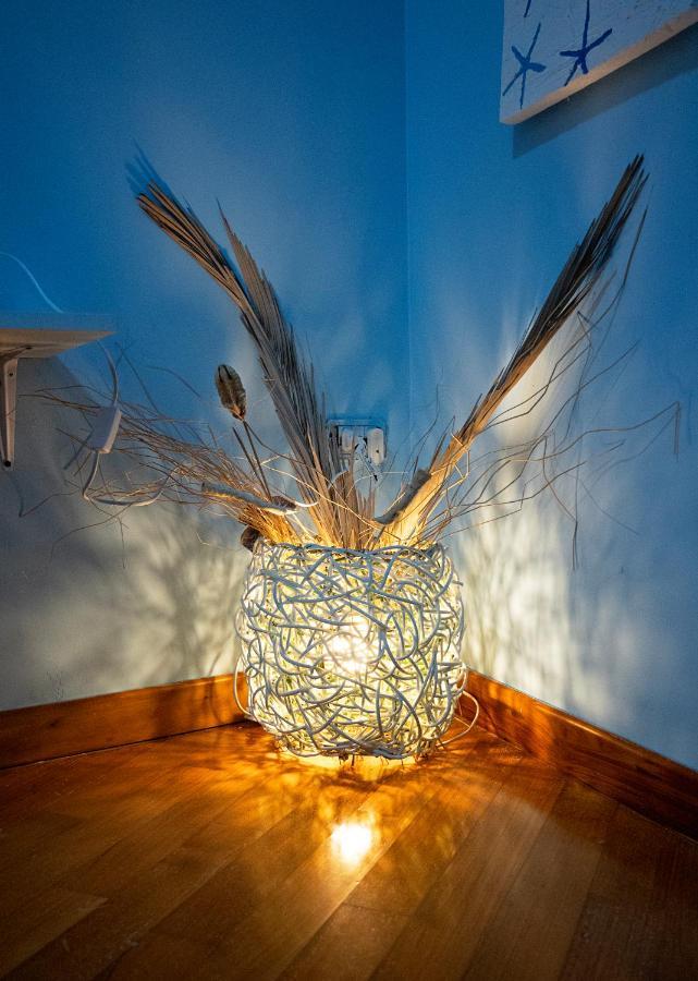 Casa "Positano" Da Ely - Salerno Centro Con Self Check-In Apartment Bagian luar foto