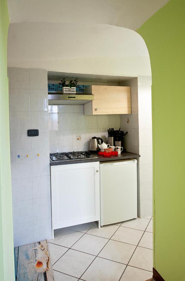 Casa "Positano" Da Ely - Salerno Centro Con Self Check-In Apartment Bagian luar foto